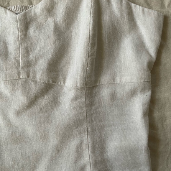 ✨NWT✨ Old Navy Tie Shoulder Spaghetti Strap Tank Top in White - Picture 4 of 6